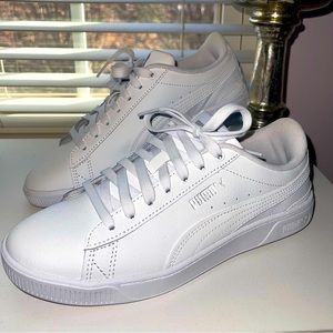 PUMA LEATHER SNEAKER
